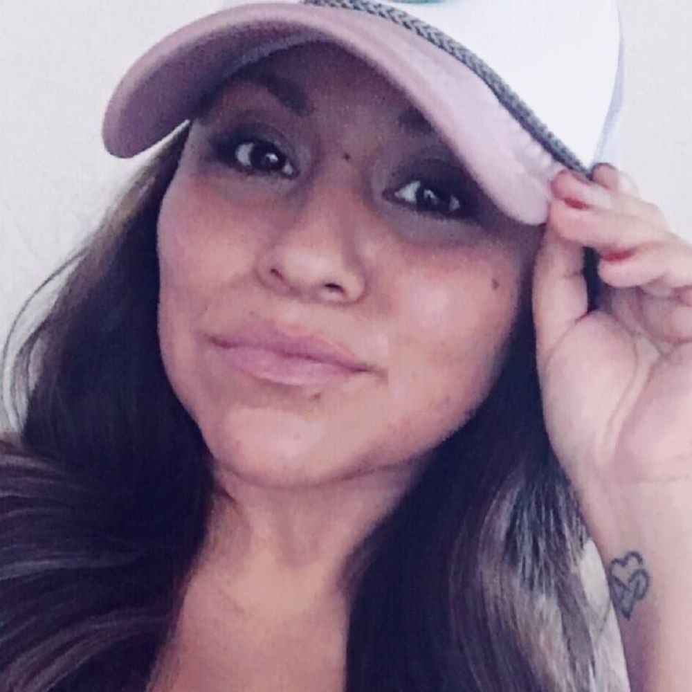 Meet your Posher, Adriana